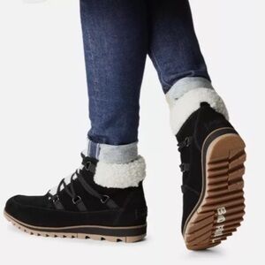 Sorel Black Boots Harlow